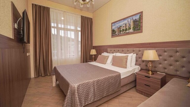Двухместный 2-комнатный «Люкс» (с балконом)
